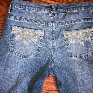 So Stretch Flare Blue Jeans Juniors Size 1 Embroidered Pockets Cotton Blend